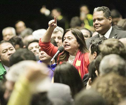 “NÃO AO GOLPE”