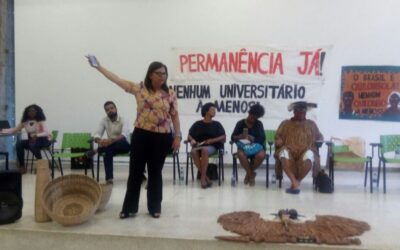 Alice participa de ato na UFBA em defesa do Programa Bolsa-Permanência
