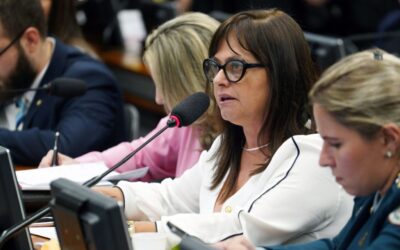 Damares defende submissão da mulher no casamento
