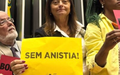 Denúncia contra Bolsonaro repercute na Câmara: Alice Portugal defende punição aos responsáveis