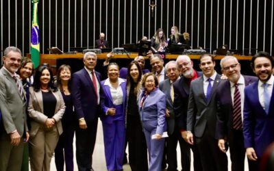 Alice Portugal realiza sessão solene em homenagem ao 2 de Julho