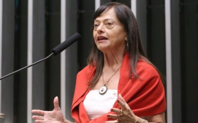 Projeto amplia “Pé-de-Meia” parabolsistas de escolas particulares e comunitárias