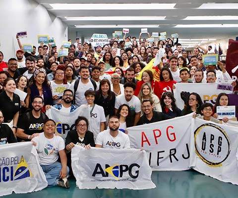 EM DEFESA DOS DIREITOS PREVIDENCIÁRIOS DOS/DAS PÓS-GRADUANDOS/AS